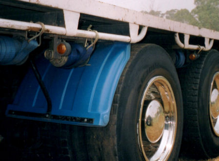 Mudguard fits Tray tops and prime movers